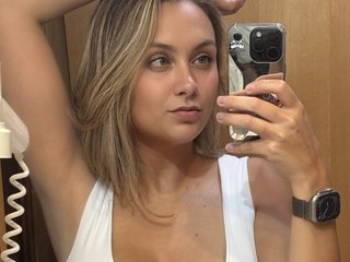 色情视频聊天 Andrea-urdream