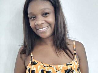 色情视频聊天 AndreaSanta