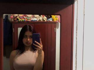 色情视频聊天 Angela-millers