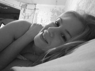 色情视频聊天 angelina17