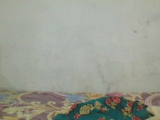 色情视频聊天 Anique24