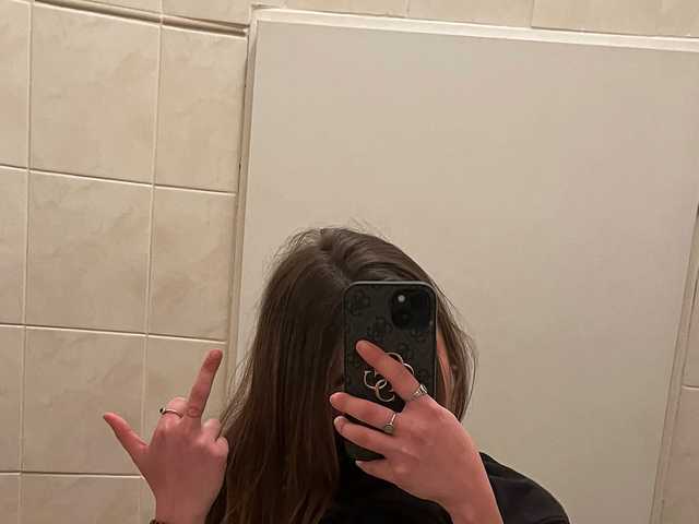 个人资料的照片 anirie_findom