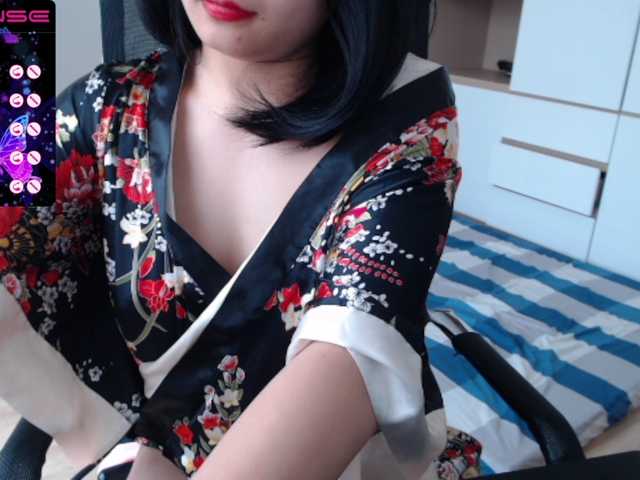 广播屏幕截图 Anna-bigboobs