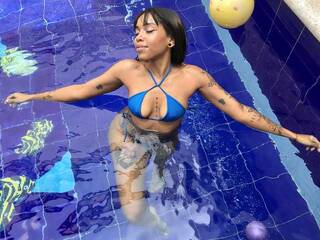 色情视频聊天 AnnaBrooks2