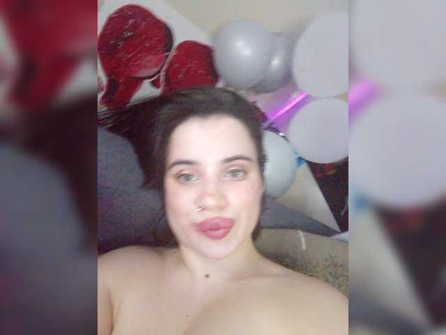 广播屏幕截图 AnnaMorr