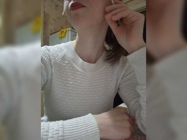 广播屏幕截图 AnnaQueen