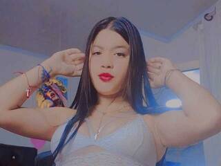 色情视频聊天 AntonelaCooper