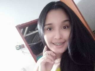 色情视频聊天 Antonella-capri