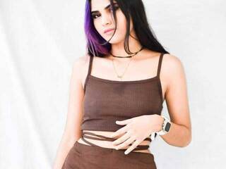 色情视频聊天 AntonellaRoux