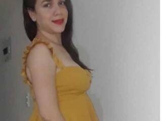 色情视频聊天 Arantzza