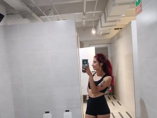色情视频聊天 Ariel-Little18