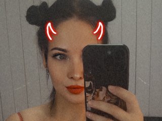 色情视频聊天 Arielj