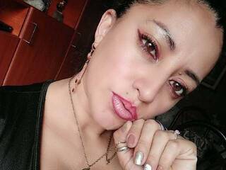 色情视频聊天 Aries-arial