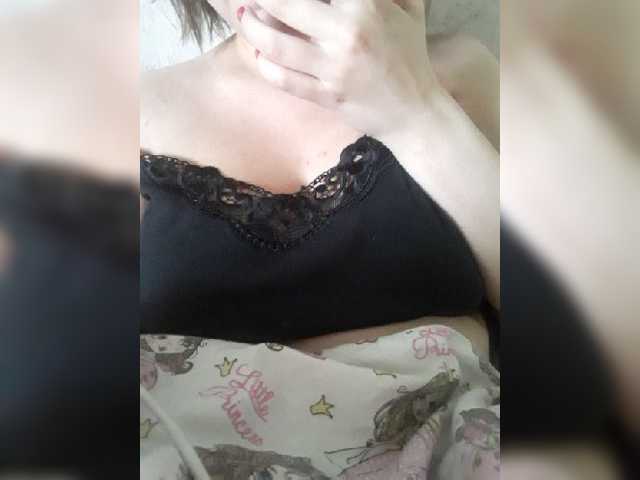 广播屏幕截图 Virgin_pussy