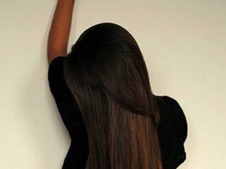 色情视频聊天 ArunaGold