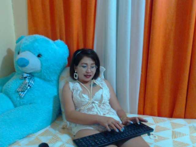 广播屏幕截图 asiansusan