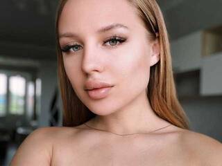 色情视频聊天 Astii