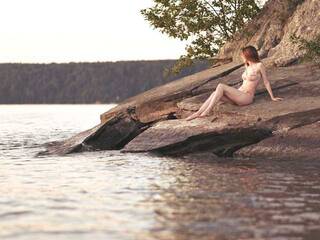 色情视频聊天 AURA-KISS