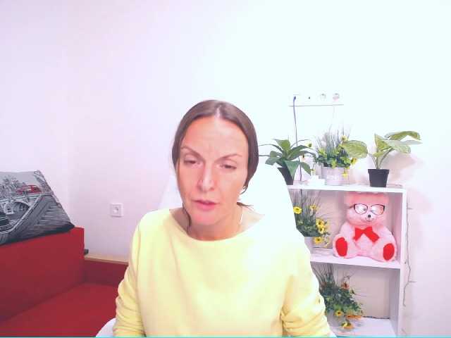 广播屏幕截图 Av-rora