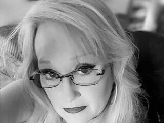 色情视频聊天 Ava6j74