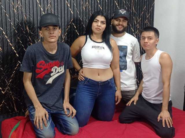 个人资料的照片 AwesomeSexGroup