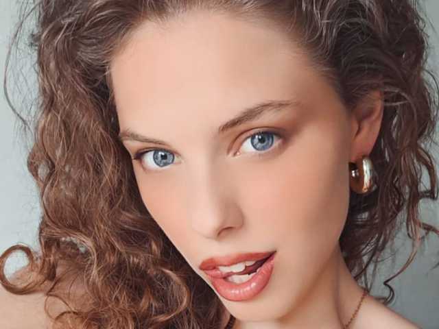 个人资料的照片 AyreenMoore