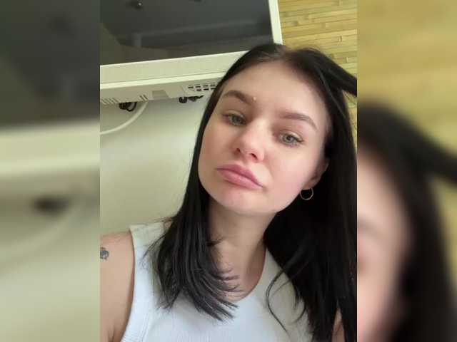 广播屏幕截图 BabyGirlll