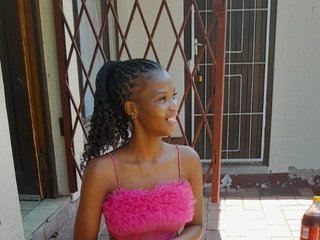 色情视频聊天 BadGirlMonaa