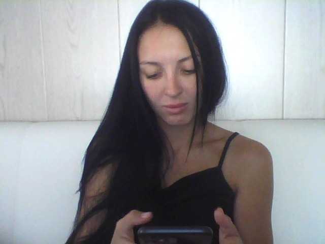 广播屏幕截图 Milaya_Mila