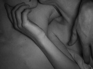 色情视频聊天 Debauchery-