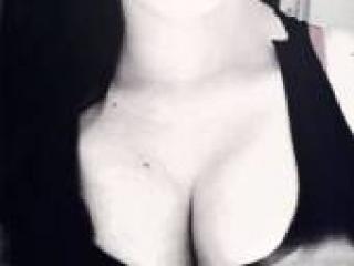色情视频聊天 bblusciouss