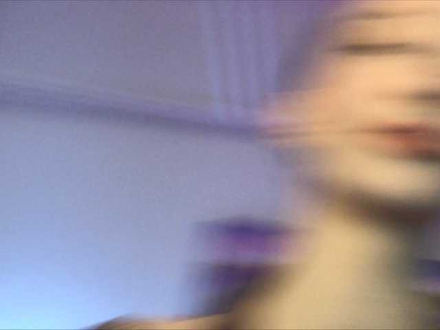广播屏幕截图 Beatrisa