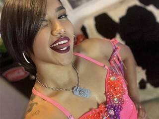 色情视频聊天 BebeeRex