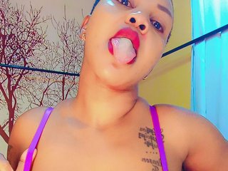 色情视频聊天 BEENCEE