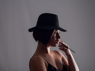 色情视频聊天 Belatrice