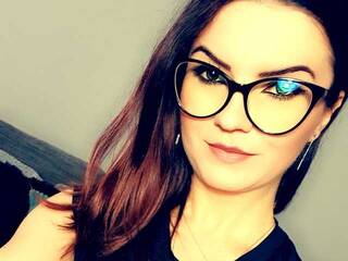 色情视频聊天 Bella-Diamond