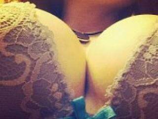 色情视频聊天 bella333