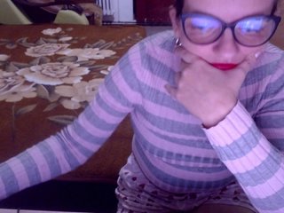 色情视频聊天 bellaro