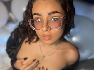 色情视频聊天 BellaTabarez