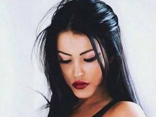 色情视频聊天 BellyCatt