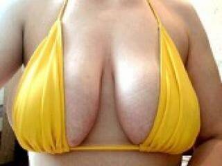 色情视频聊天 bembi4u