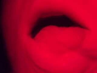 色情视频聊天 bendybelle