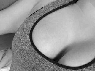 色情视频聊天 Billie24