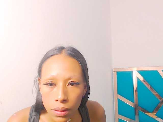 广播屏幕截图 bitch-naughty