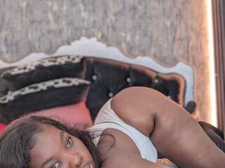 色情视频聊天 black-pussydoll