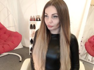 广播屏幕截图 DianaPorsche