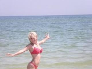 色情视频聊天 blondinka96