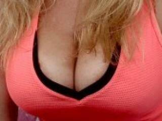 色情视频聊天 blondoline