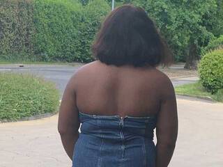 色情视频聊天 Bonbonaumiel