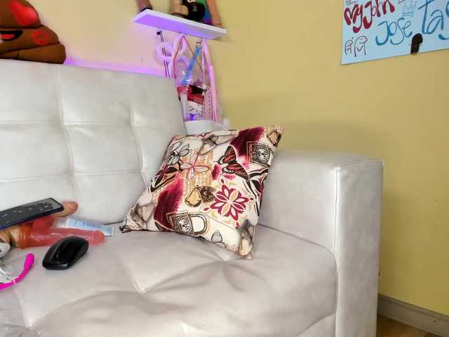 广播屏幕截图 tiny-cora